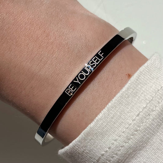 BE YOURSELF BRACELET