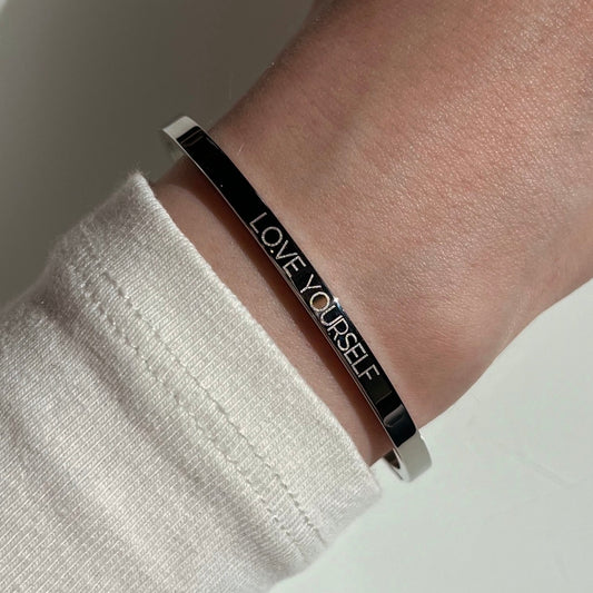 LOVE YOURSELF BRACELET